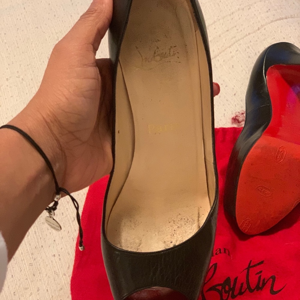 Christian Louboutin , Black Peep Toe Size 7 - Picture 4 of 8